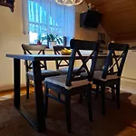 Apartament Apartma Cvrsta Trojka