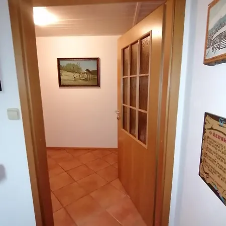 Apartman Apartma Cvrsta Trojka Jesenice