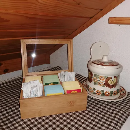 아파트 Apartma Cvrsta Trojka 예세니체
