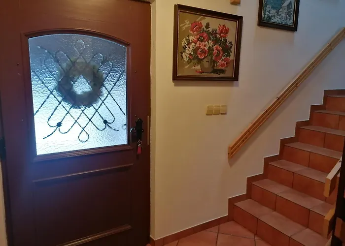 Apartma Cvrsta Trojka * Jesenice