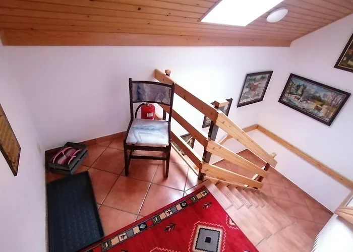 Apartma Cvrsta Trojka *